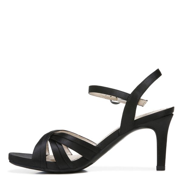 Women's Maebree Pump