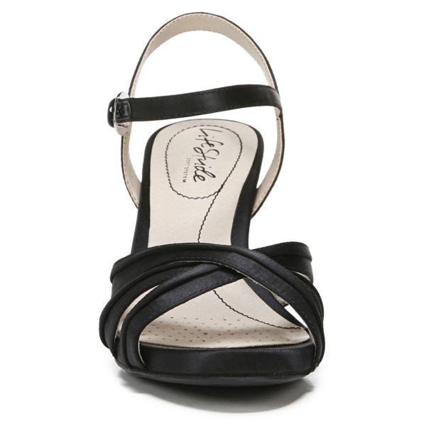 Women's Maebree Pump