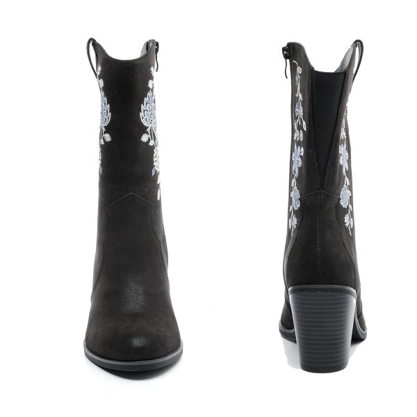 Women's Wide Width Cowboy Cowgirl Boots - Wide Calf Pointed Toe Pump Heel Women's Western Boots.