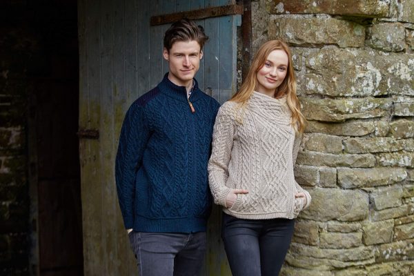91EF2Mumh2L.jpg Women's Irish Cable Knitted Wool Side Zip Cardigan (100% Merino Wool)